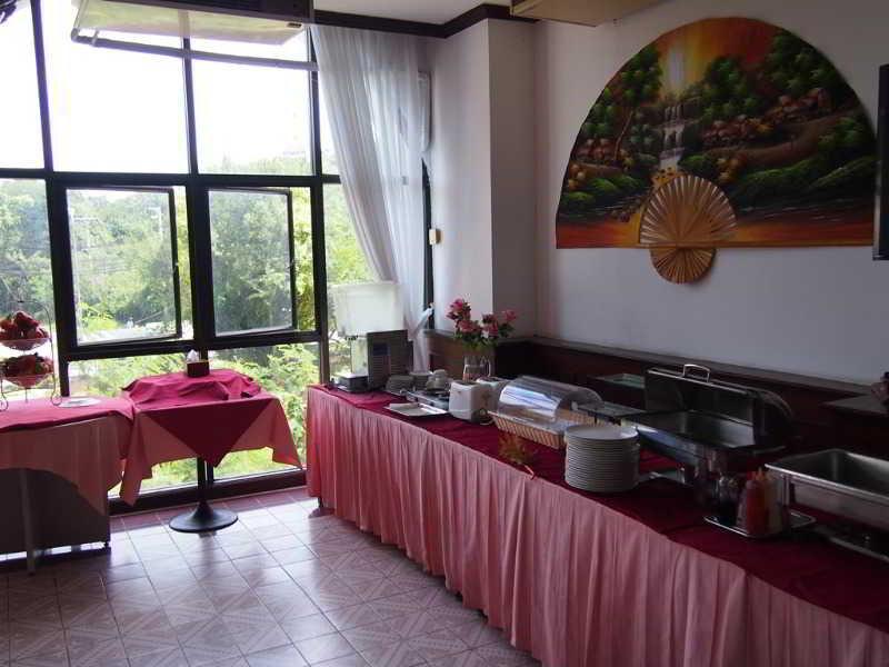 Abricole At Pattaya Hill Apartment Exterior photo