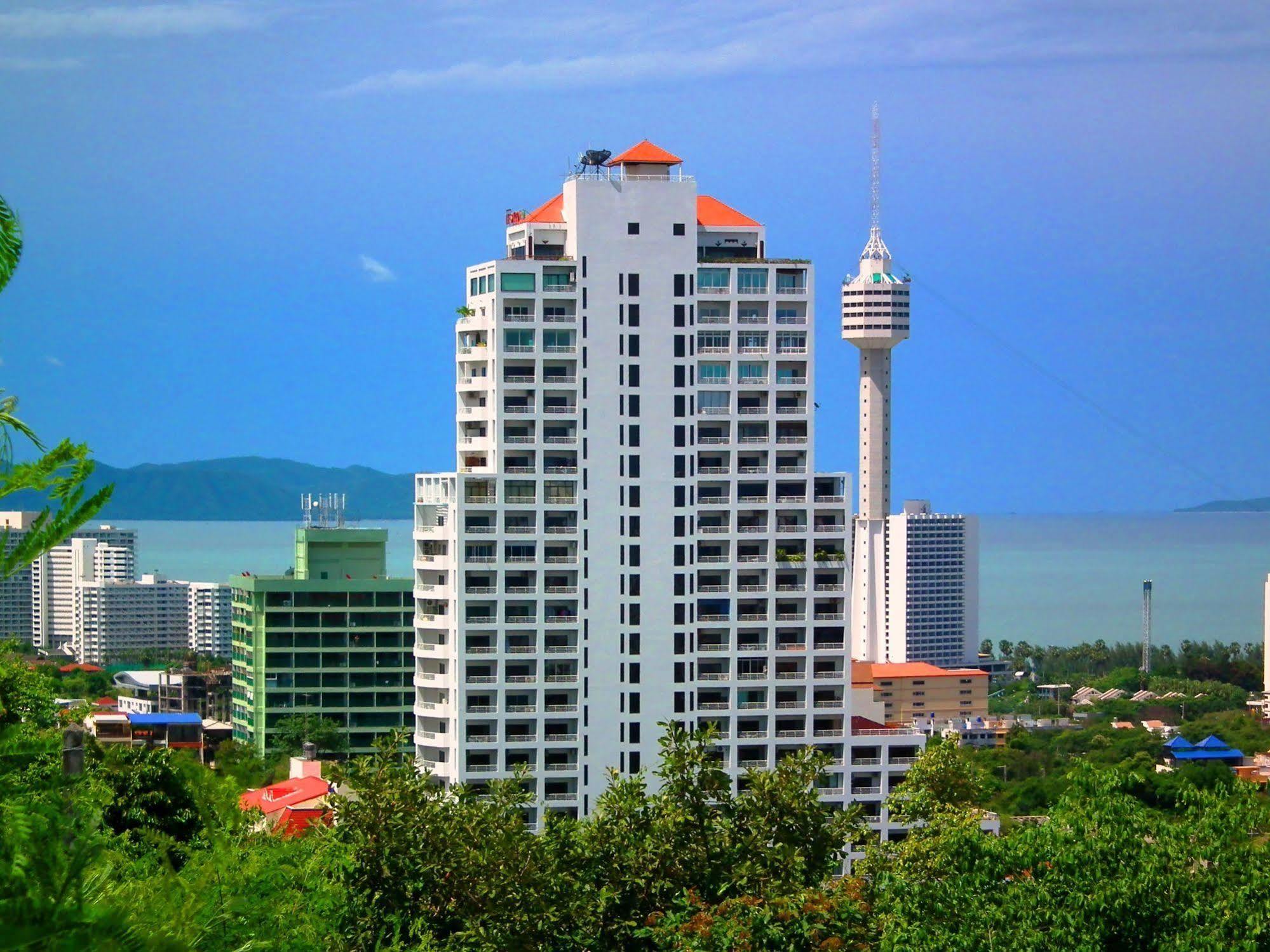 Abricole At Pattaya Hill Apartment Exterior photo